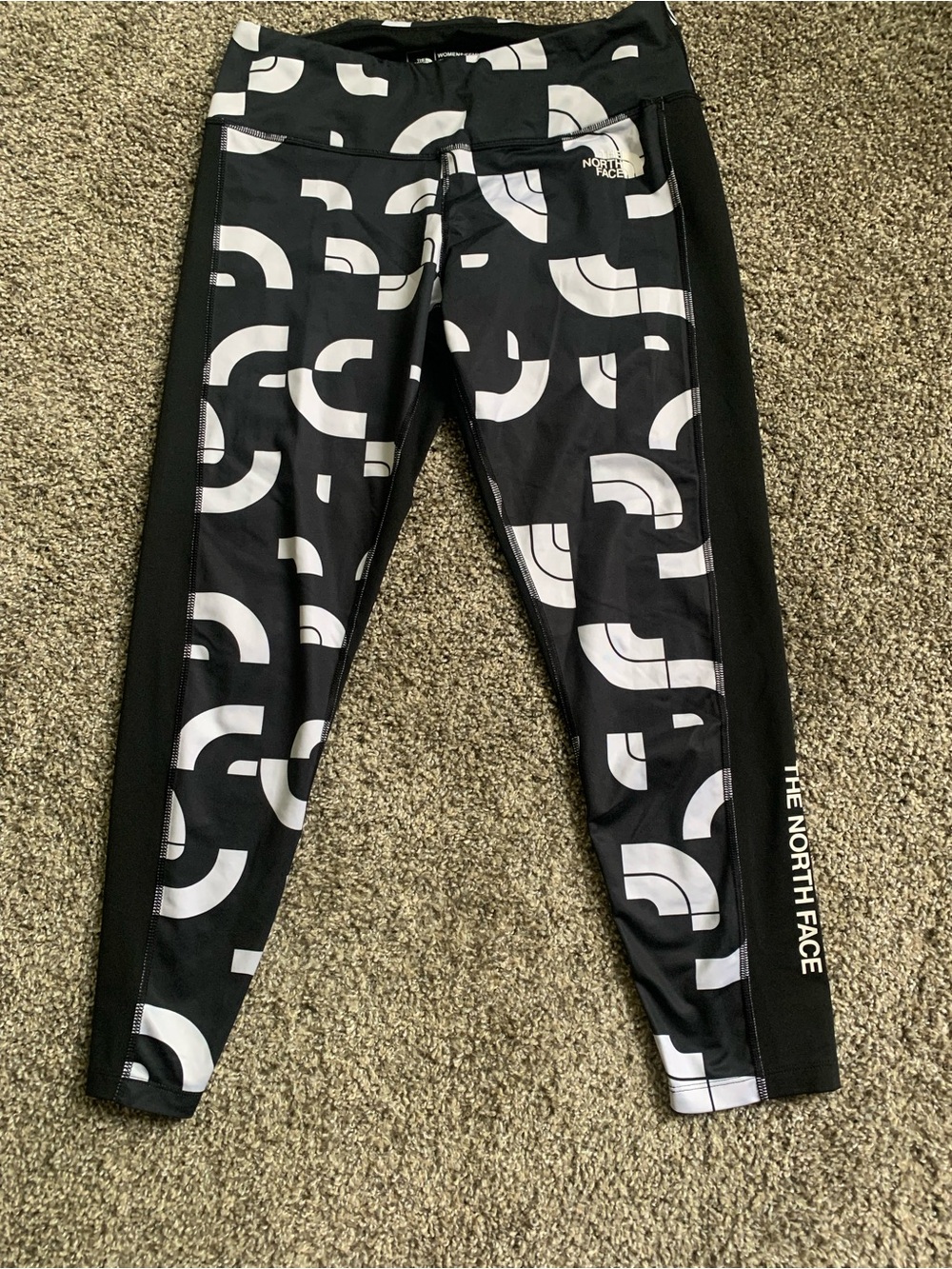 The North Face Women’s ' Black & White Graphic Leggings